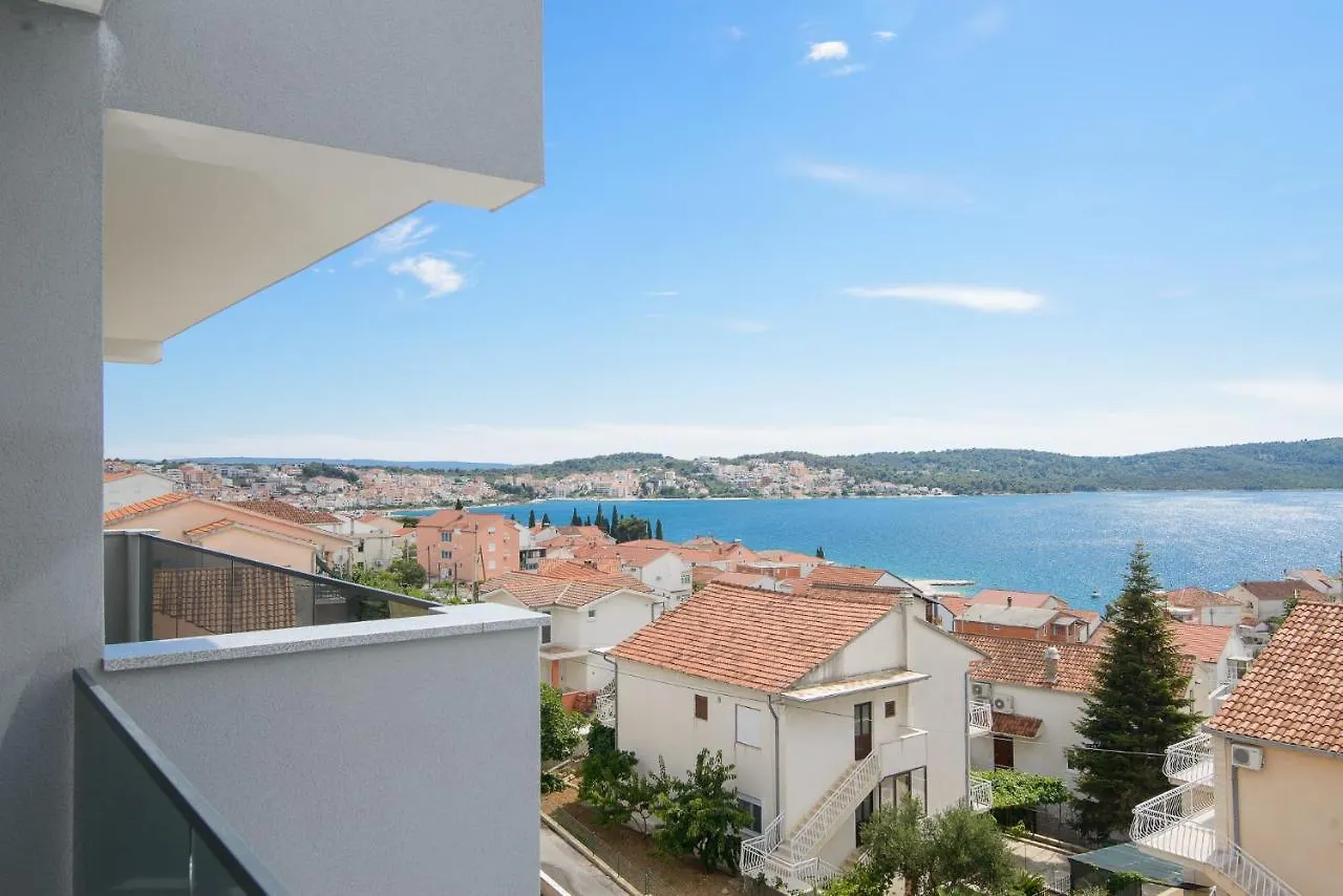 Apartmani Bauman 2 Og 1Zimmer Wohnung Trogir